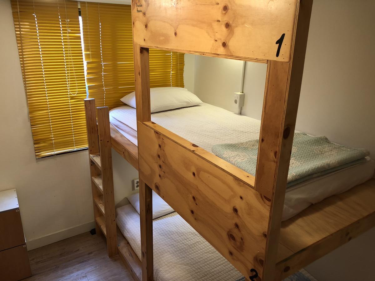 High Street Guest House Сеул Экстерьер фото